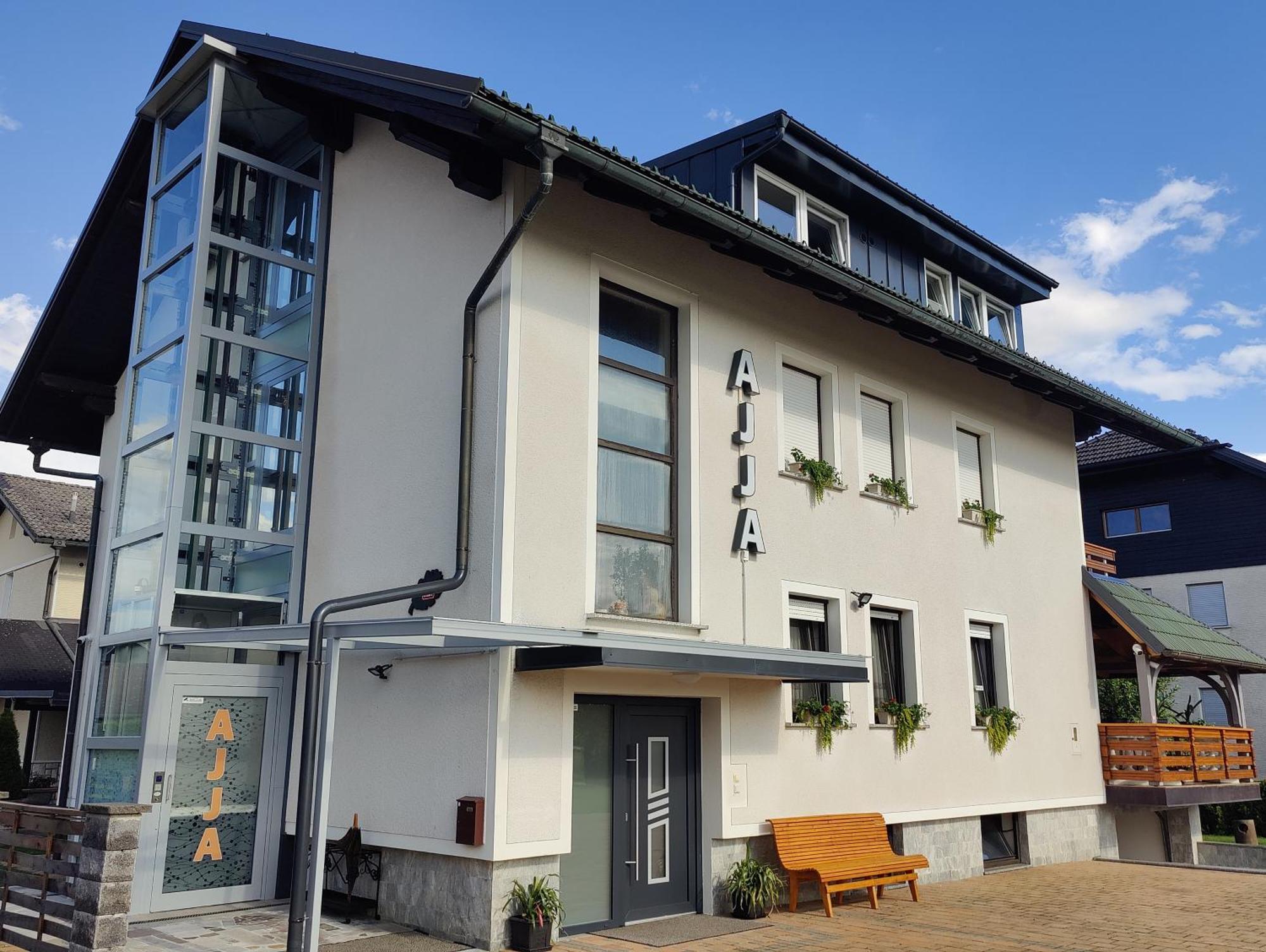 Apartma Ajja Šenčur Εξωτερικό φωτογραφία